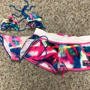 Billabong string bikini and board shorts